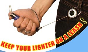 Feuerzeug Ausziehhalterung - Lighter Leash Blizzr – Feuerzeughalter, Feuerzeughalter mit Karabiner