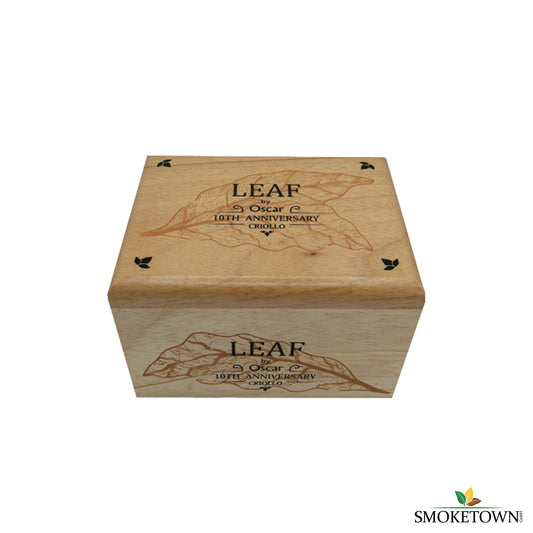 Leaf by Oscar 10th Anniversary Criollo Toro – Oscar Valladares – Criollo Deckblatt Zigarre, Criollo Toro Zigarre