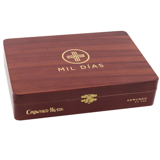 Crowned Heads Mil Dias Edmundo Zigarre im Edmundo-Format