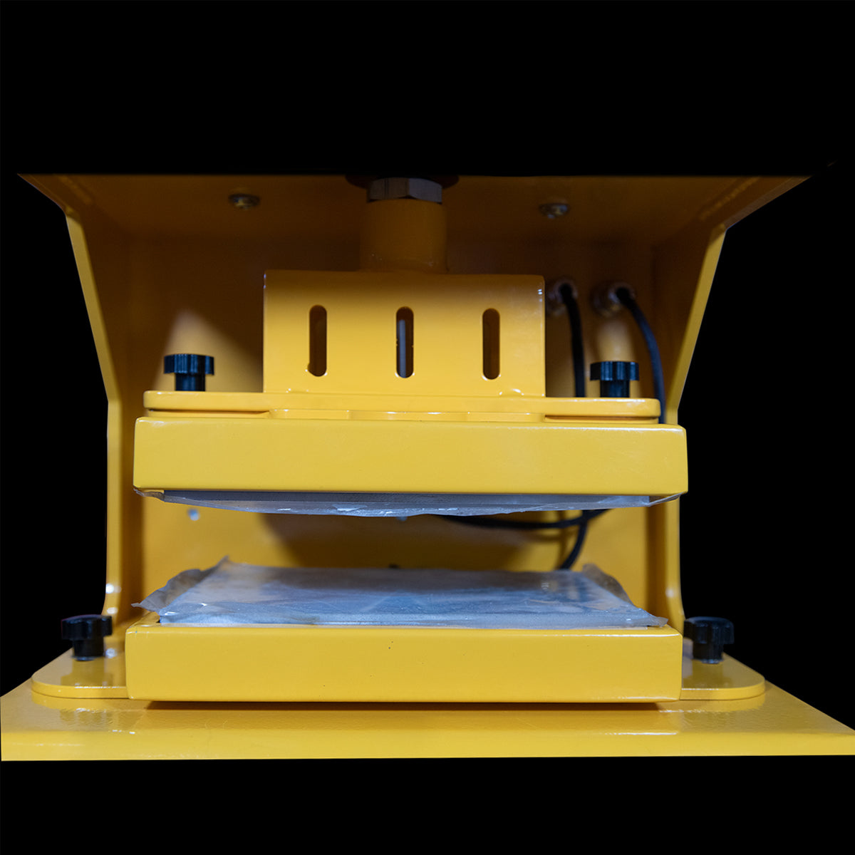 Qnubu Press Auto Lion Automatic 20000Kg – Grow, Growing