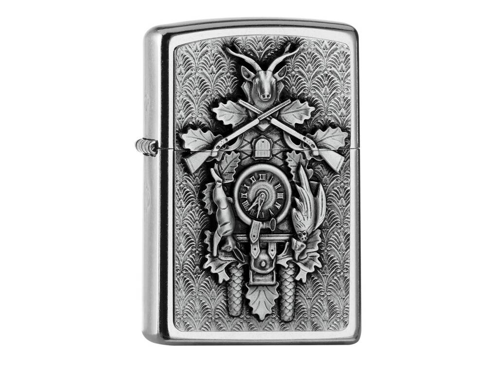 Zippo Feuerzeug Street Chrome mit Metallemblem einer Schwarzwälder Kuckucksuhr